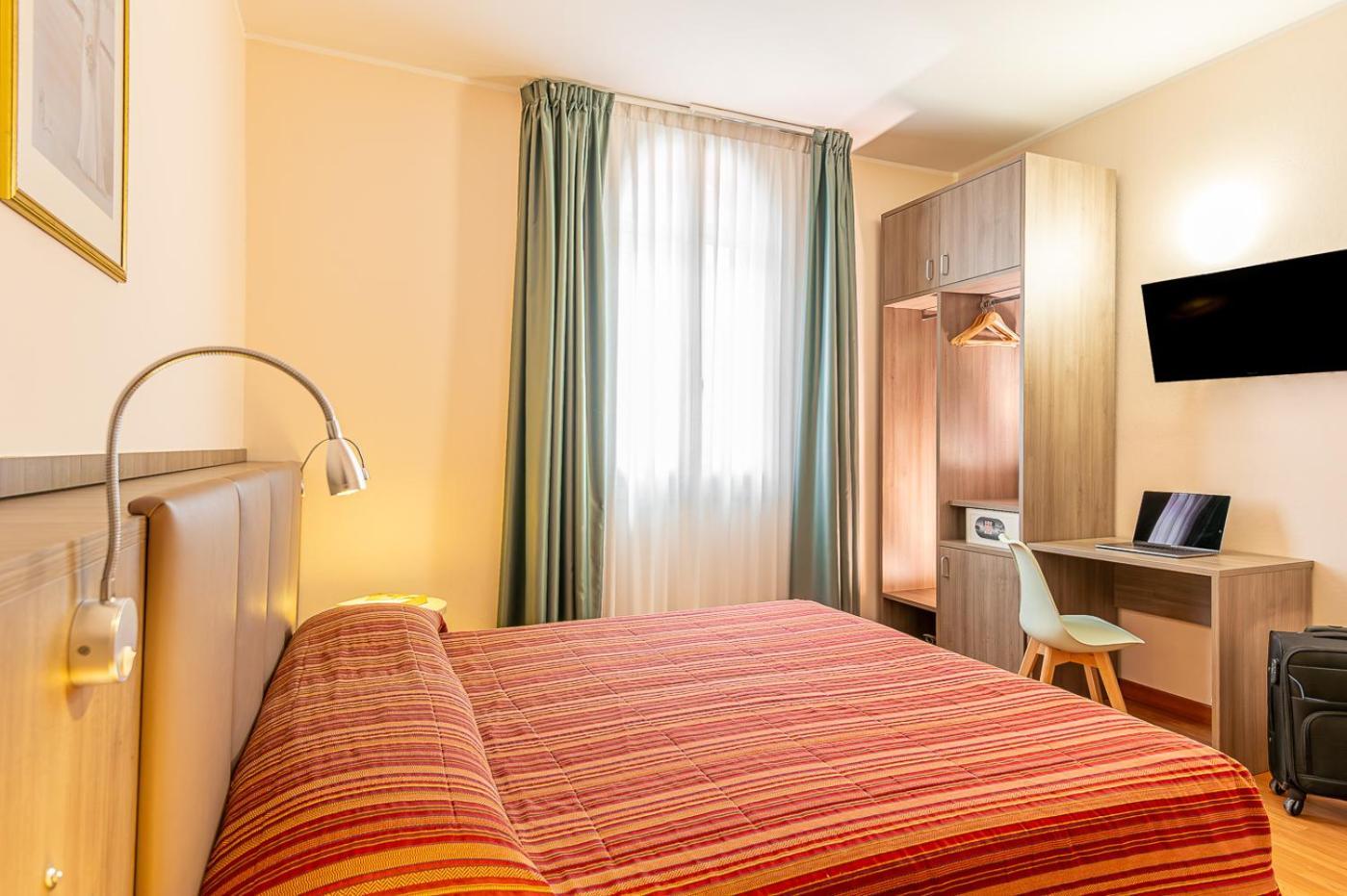 Hotel Zio Imola Dış mekan fotoğraf